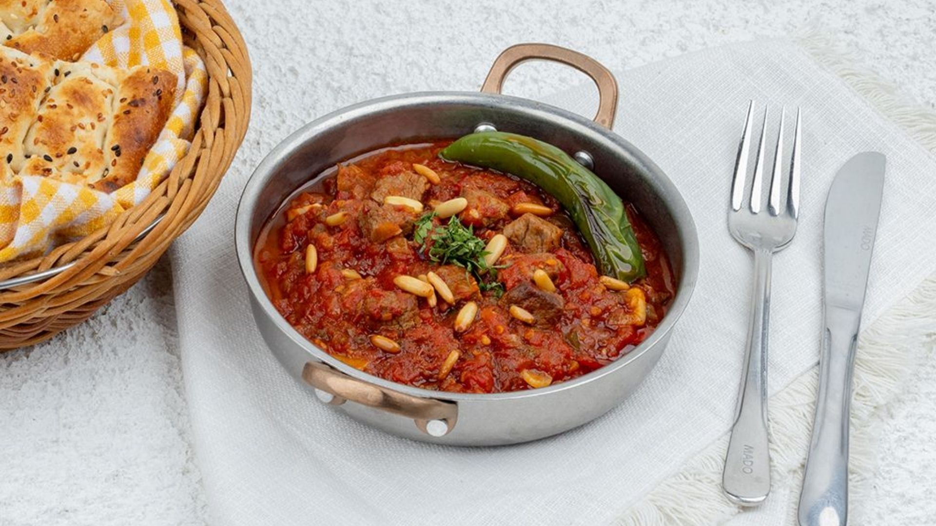 Qalayet Banadoura & Meat
